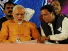 Under the leadership of BJP MLA Advocate Ashish Shelar ji, the BJP’s city servant Swapna Mhatre is engaged in the service of the people.