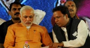 Under the leadership of BJP MLA Advocate Ashish Shelar ji, the BJP’s city servant Swapna Mhatre is engaged in the service of the people.
