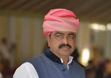 मुंबई : व्यापारियों को आर्थिक मदद के लिए विधायक ने लिखा पत्र