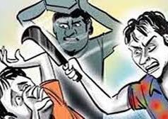 जोगेश्वरी में पिता-पुत्र पर कोयता से जानलेवा हमला