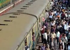 मुंबई लोकल : सामान्य लोगों को लोकल में अनुमति जल्द !