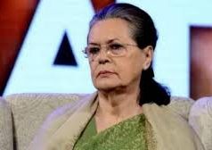 दिल्ली : भारतीय राजनीति की सफलतम बहू सोनिया गांधी, जिसे नहीं मिल पा रहा पार्टी में अपना वारिस
