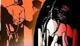 मुंबई : महिला से दुष्कर्म का आरोपी गिरफ्तार