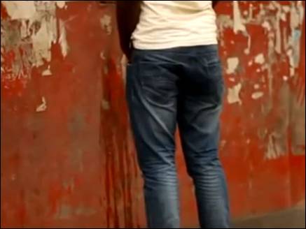 peeing_in_public_hc_05_02_2016