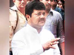 pravin darekarss