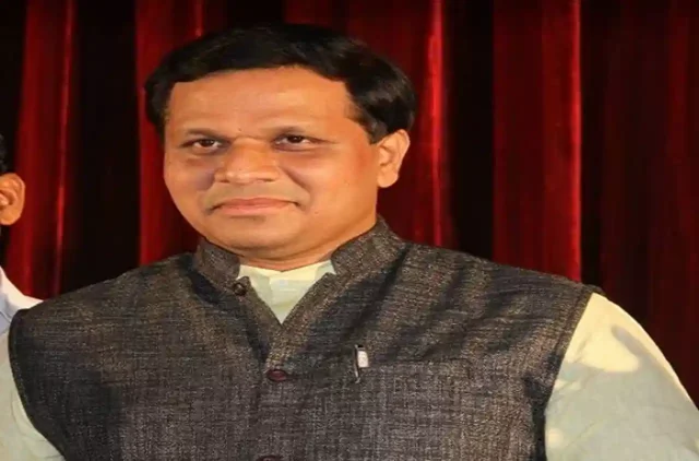 Vinod-Shelar