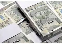 फ्लाइंग स्क्वॉड ने मुंबई पुलिस के साथ मिलकर 2.33 करोड़ रुपये ज़ब्त किए