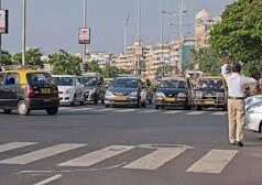 मुंबई के कई हिस्सों में ट्रैफिक बैन; कई रास्तों पर ट्रैफिक डायवर्ट
