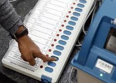 मुंबई, पुणे और 27 अन्य निगमों के लिए कांटे की टक्कर