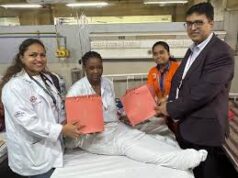 हवाई अड्डे पर गूंजी किलकारी, एयरपोर्ट स्टाफ ने एंबुलेंस में कराई विदेशी महिला की डिलीवरी