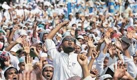 मुंबई : महाराष्ट्र में मुसलमानों के लिए 5% कोटा 10 साल बाद रद्द