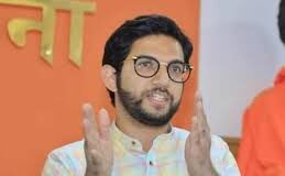 पुलिसकर्मियों और उनके परिवारों को मुंबई में ही उनका हक का घर मिलना चाहिए – आदित्य ठाकरे