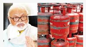 मंत्री छगन भुजबल ने नागरिकों से एलपीजी आपूर्ति को लेकर चिंता न करने की अपील की