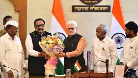 आदिवासी प्रतिनिधिमंडल ने राज्यपाल देव वर्मा से मुलाकात की