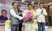 ‘भारत टैक्सी’ की हुई शुरुआत, कमीशन का खेल खत्म, पीयूष गोयल बोले- ड्राइवर बनेंगे मालिक